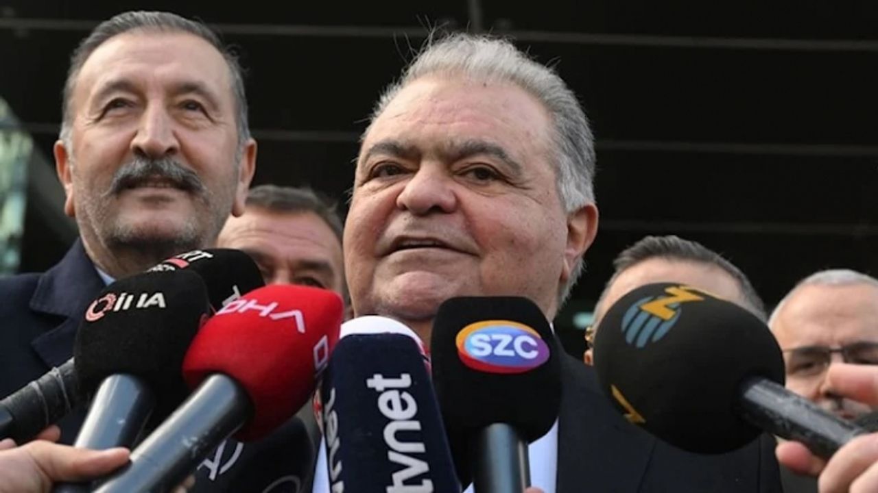 Ahmet Özal cumhurbaşkanı adaylığı için YSK’ya başvurdu