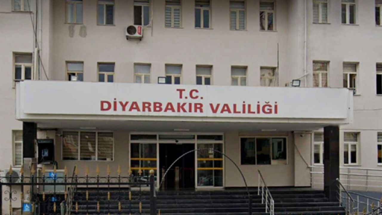 Diyarbakır'da Nevruz kutlamalarında dayak iddiası: 5 polise uzaklaştırma