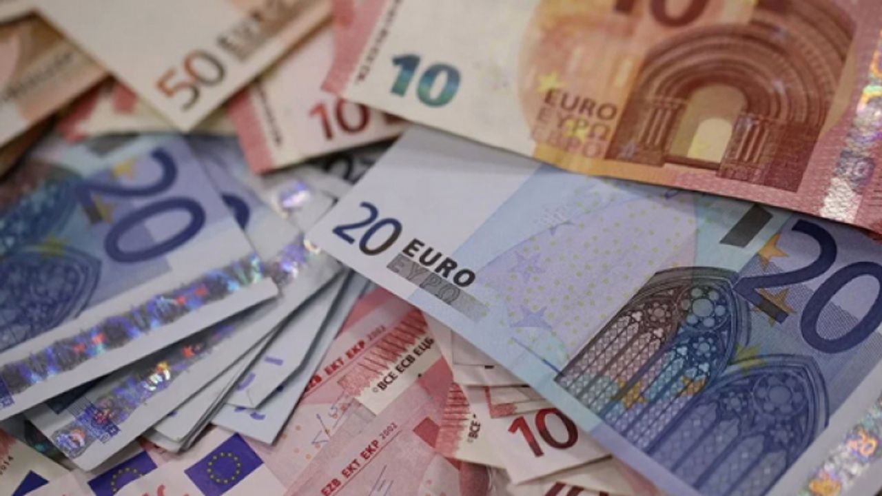 Euroda tüm zamanların rekoru kırıldı! 23 Mart dolar ve euro kuru