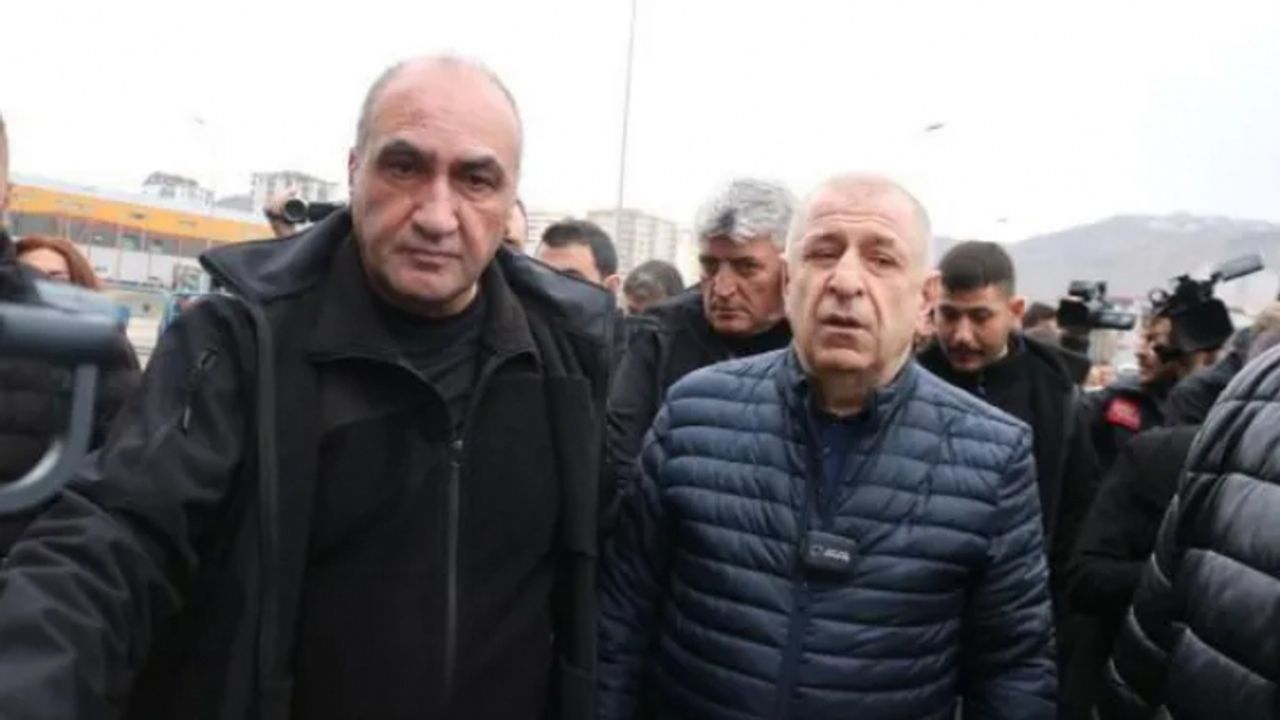 Kayserispor-Fenerbahçe maçında Ümit Özdağ'a tepki
