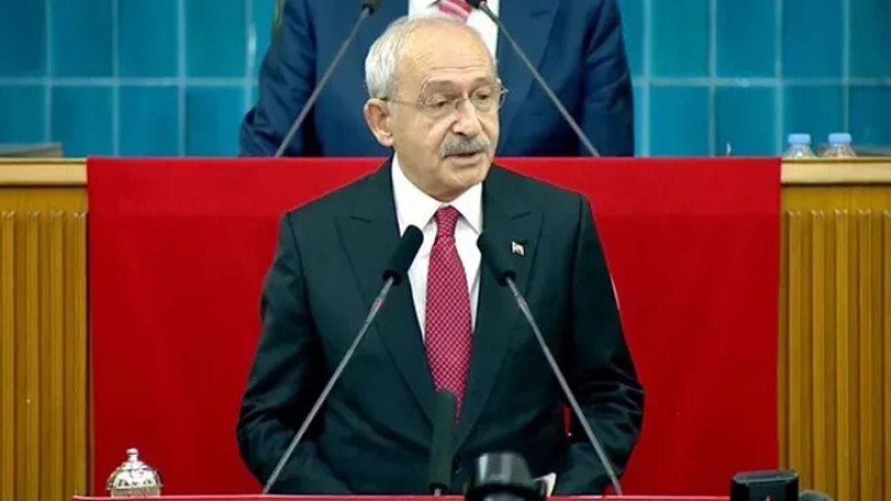 Kemal Kılıçdaroğlu CHP kürsüsüne veda etti! 'Size buradan son kez bakıyorum'