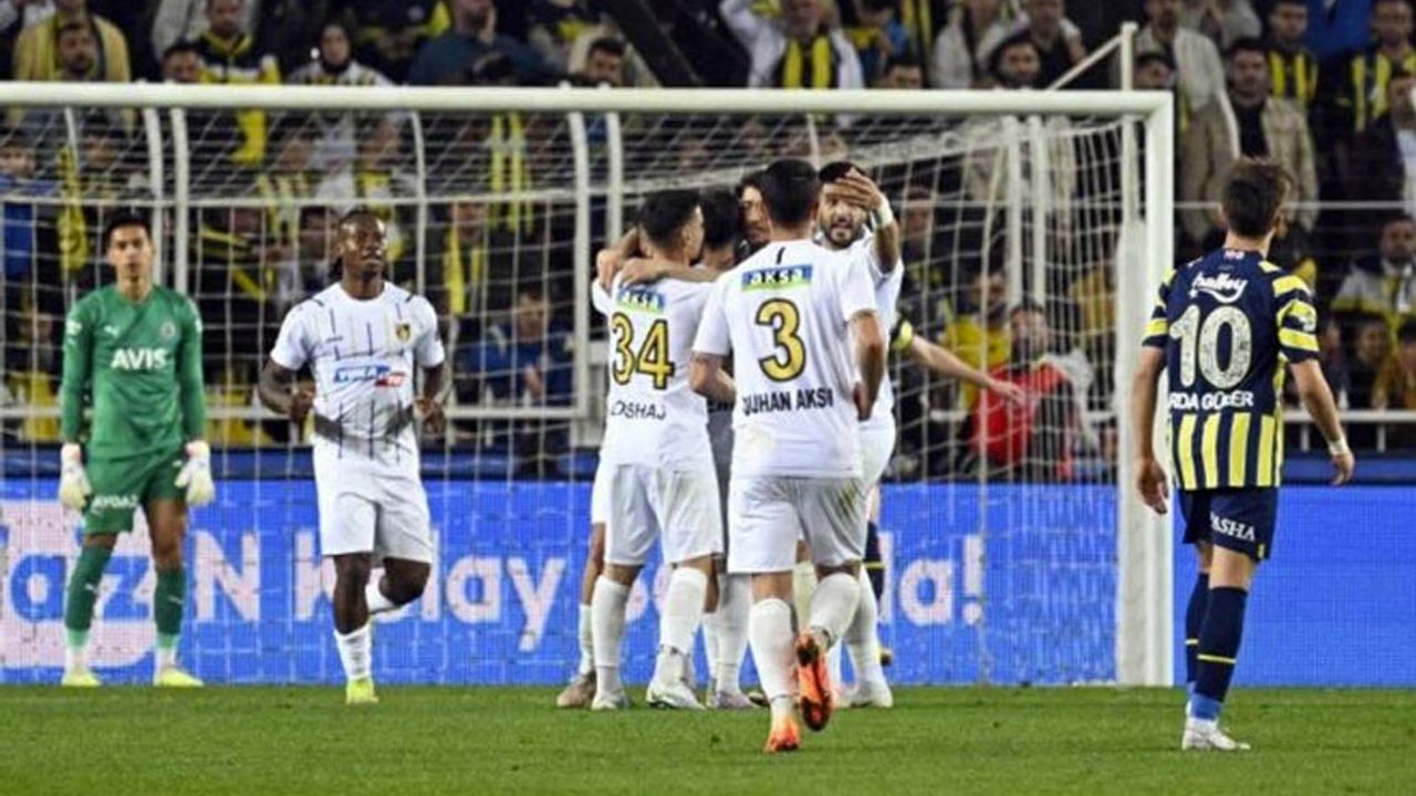 Fenerbahçe'ye  Kadıköy'de şok! 90+6’da yıkıldı!