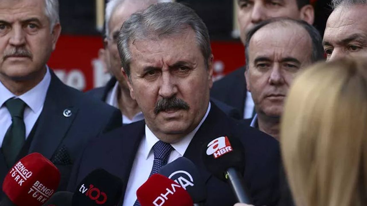Mustafa Destici'den kritik MHP açıklaması: Meclis'in yüzde 60'ını alabilirdik ama...