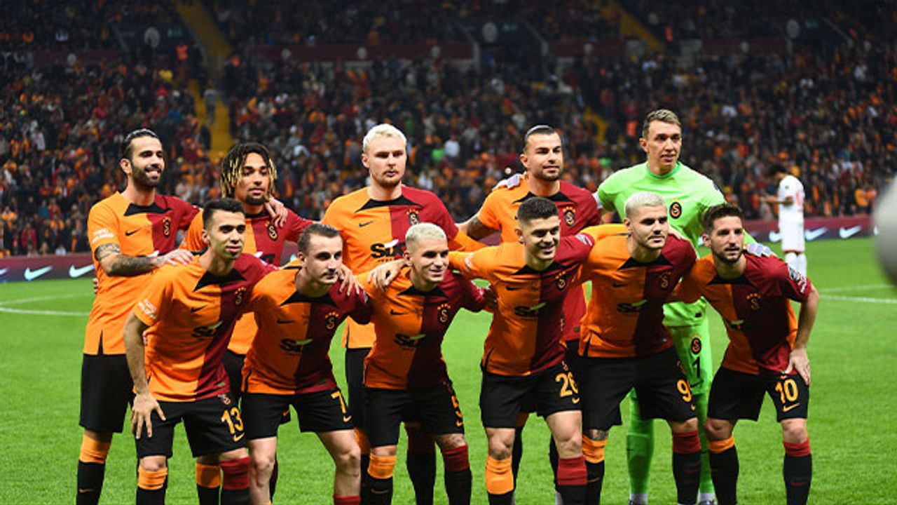 Galatasaray'da flaş karar! Herkes geliyor!