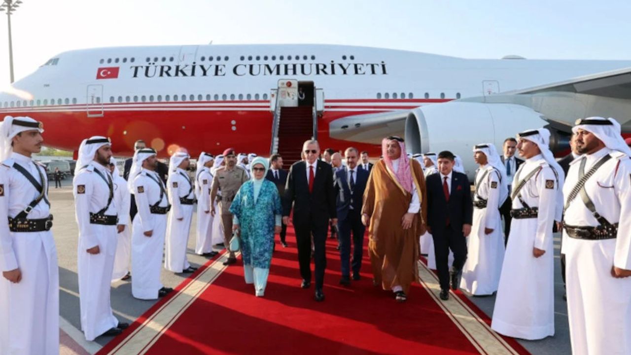 Cumhurbaşkanı Erdoğan Katar'da: Ekonomi ve yatırım projeleri gündemde