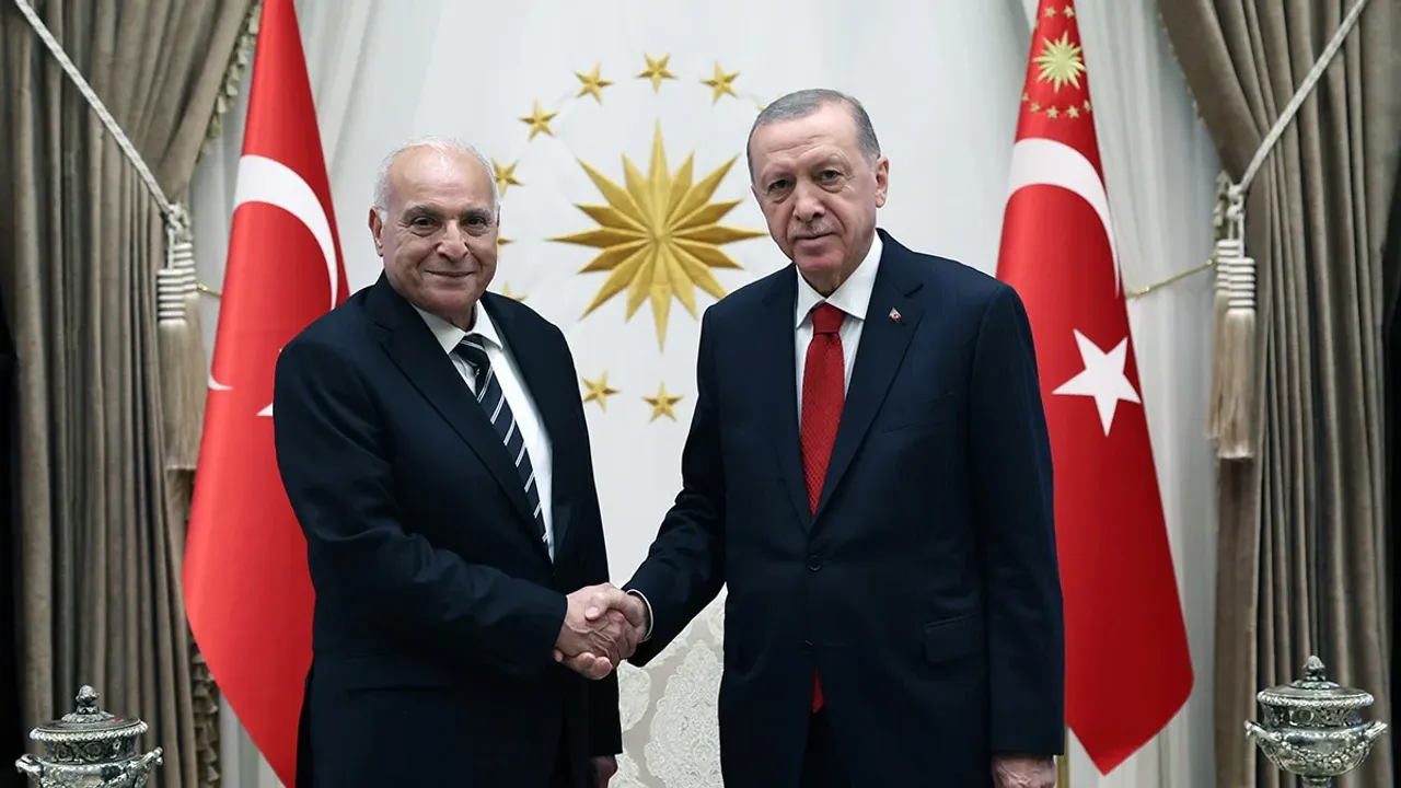 Cumhurbaşkanı Erdoğan, Cezayir Dışişleri Bakanı Attaf ile görüştü
