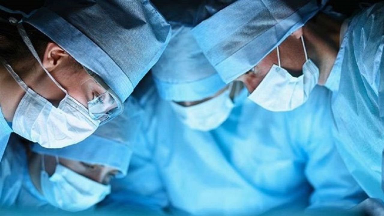 İstanbul'da sahte doktor faciası! Kaçak ameliyat yaptılar