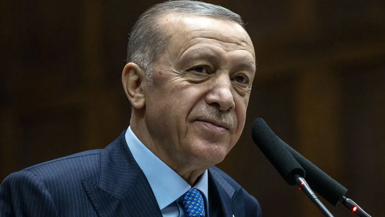Cumhurbaşkanı Erdoğan'dan Adnan Menderes mesajı: Milletimiz darbe defterini kapattı