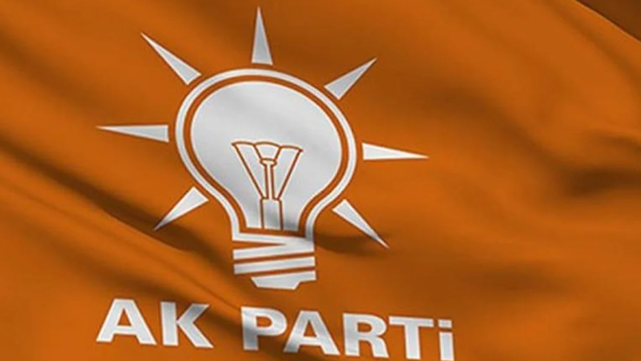AK Parti'de istifa depremi! 5 isim birden görevi bıraktı