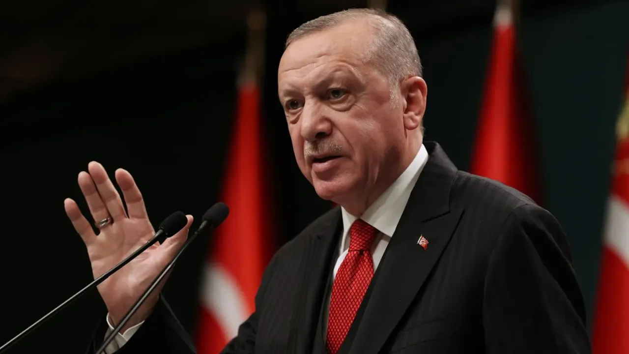 Cumhurbaşkanı Erdoğan: Kimin eli kimin cebinde belli değil