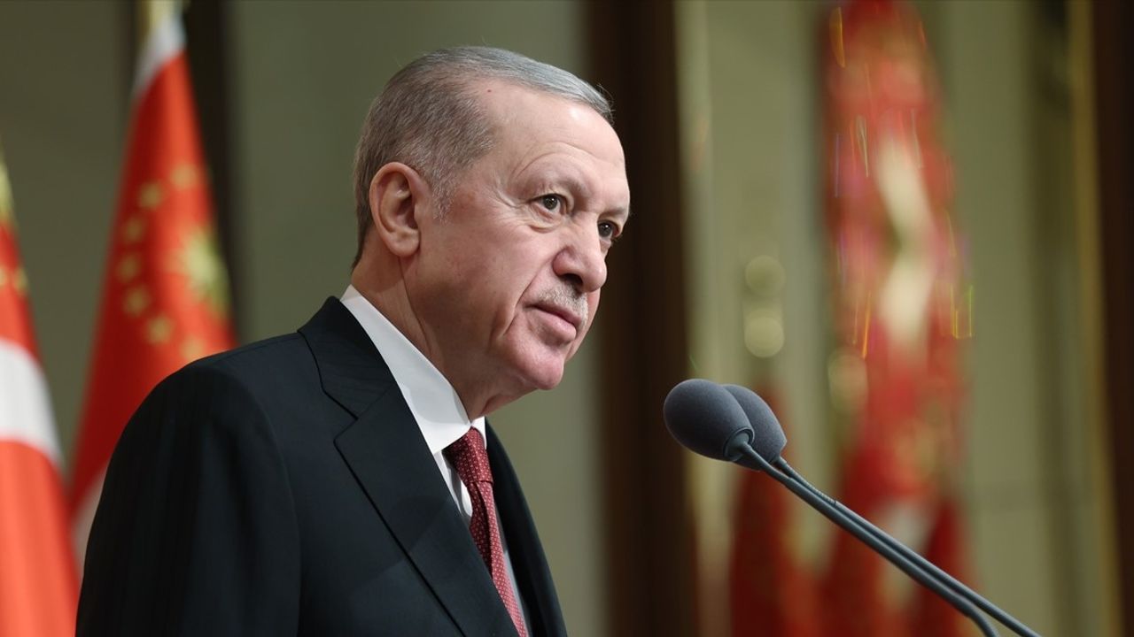 Cumhurbaşkanı Erdoğan 26 belediye başkan adayını açıkladı