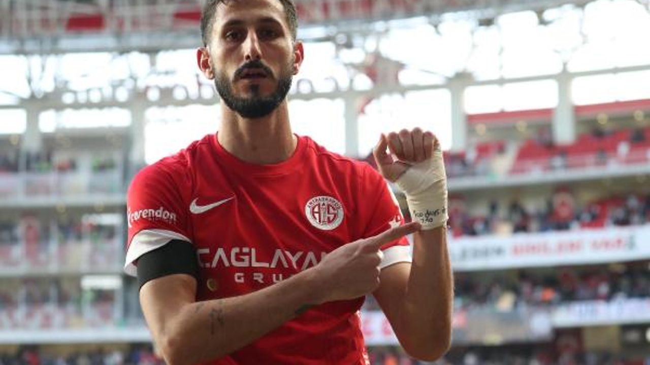 Katil İsrail'e selam gönderen Antalyaspor futbolcusu kadro dışı!