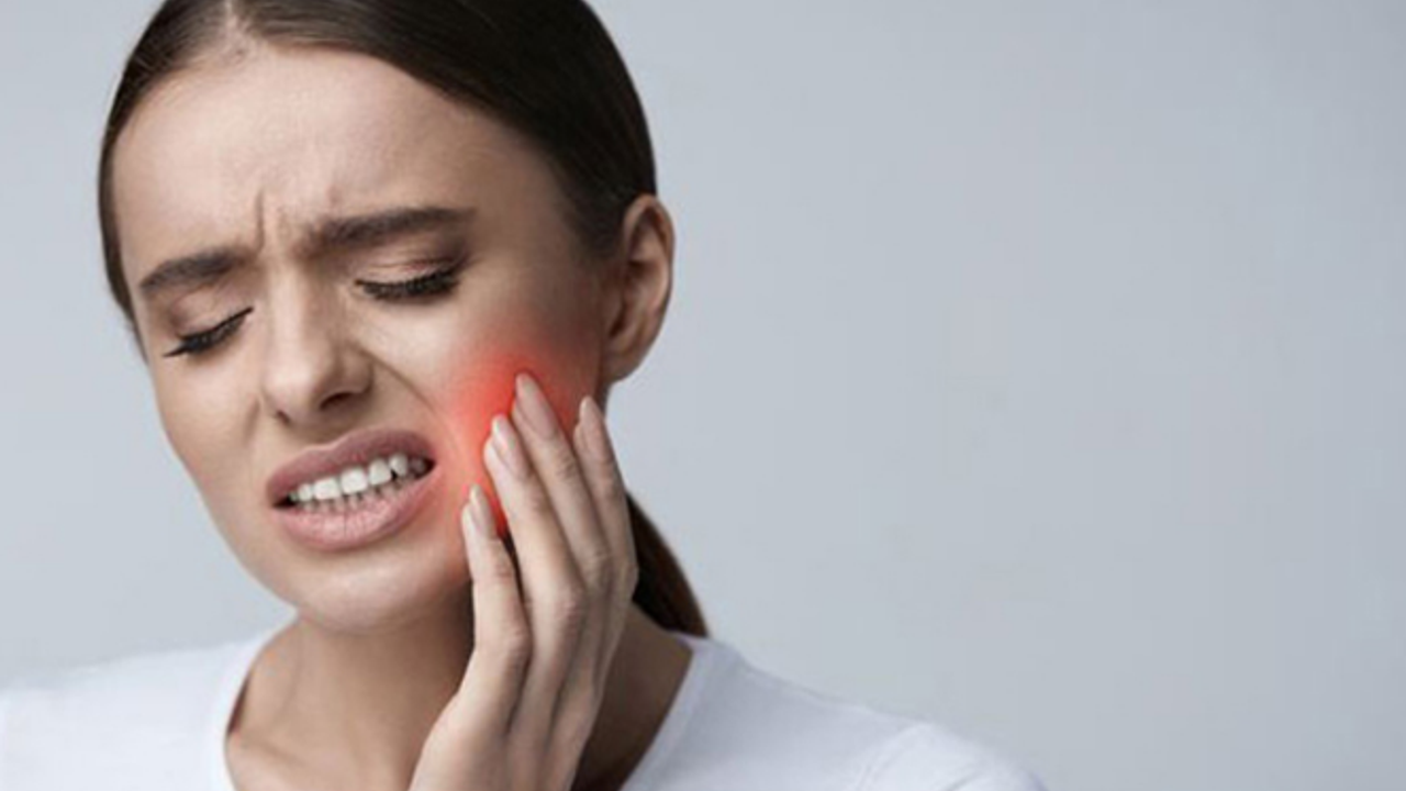 Diş ağrısına ne iyi gelir? Diş ağrısını geçirmek için evde neler yapılır? Diş ağrısına iyi gelen yöntemler