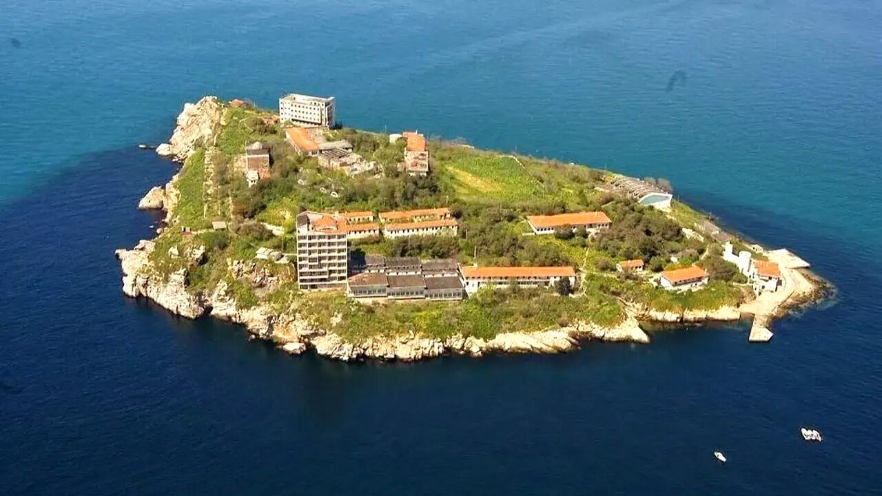 Meclis'teki komisyon heyeti, İmralı'ya gitti "Sürecin pozitif ilerletilmesi açısından olumlu sonuçlar alınmıştır"