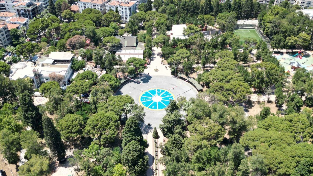 Bornova Büyükpark'taki yenileme ile dikkat çekici görünüm kazandı