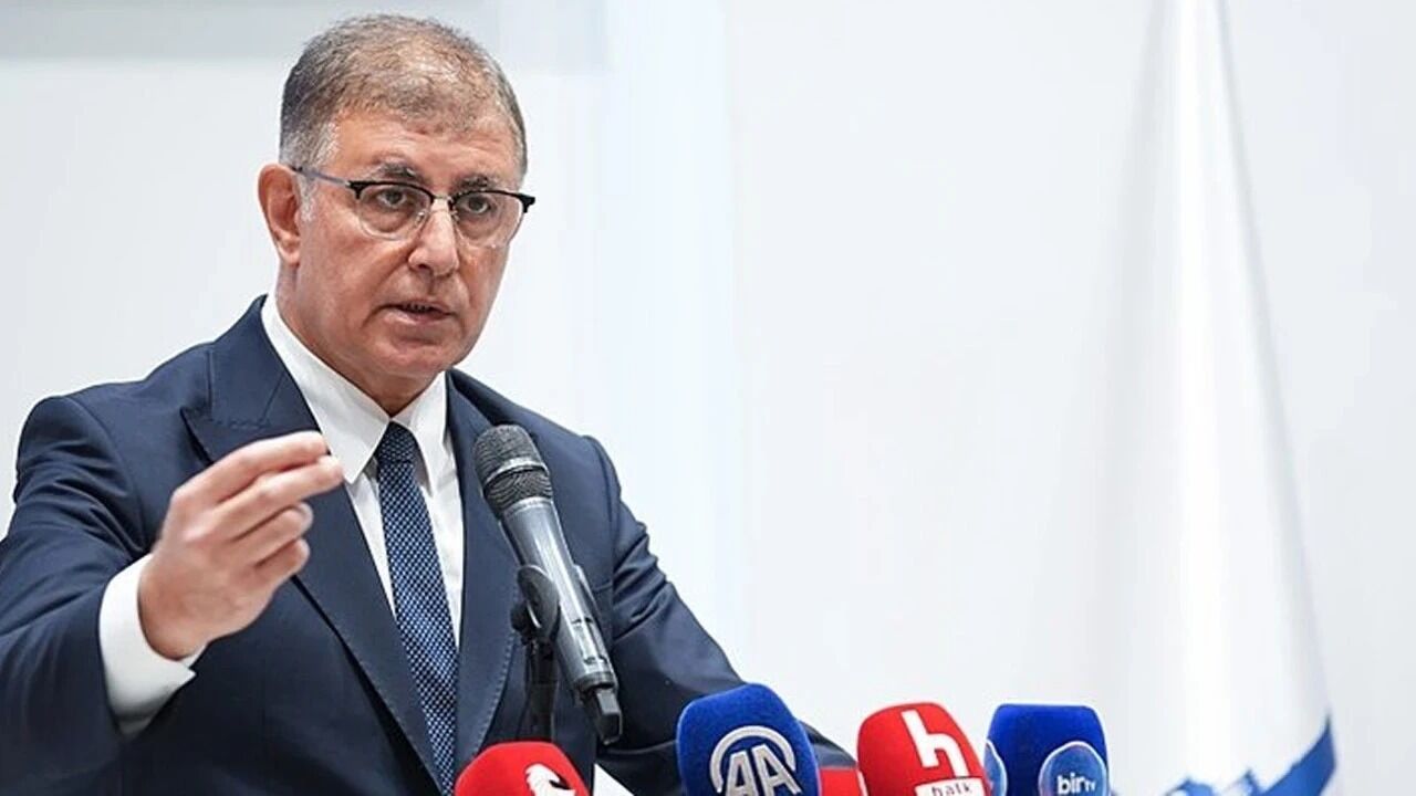 Cemil Tugay CHP’den istifa etti