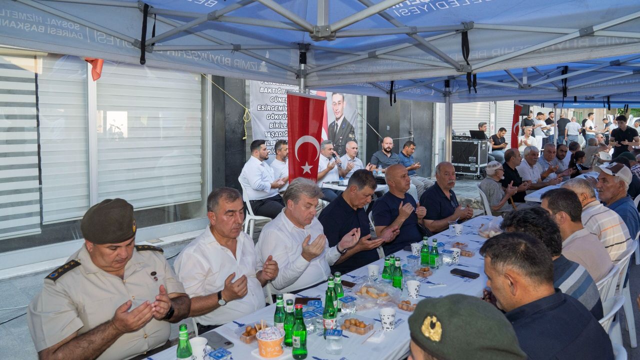 Şehit Batuhan Şimşek İzmir'de dualarla anıldı