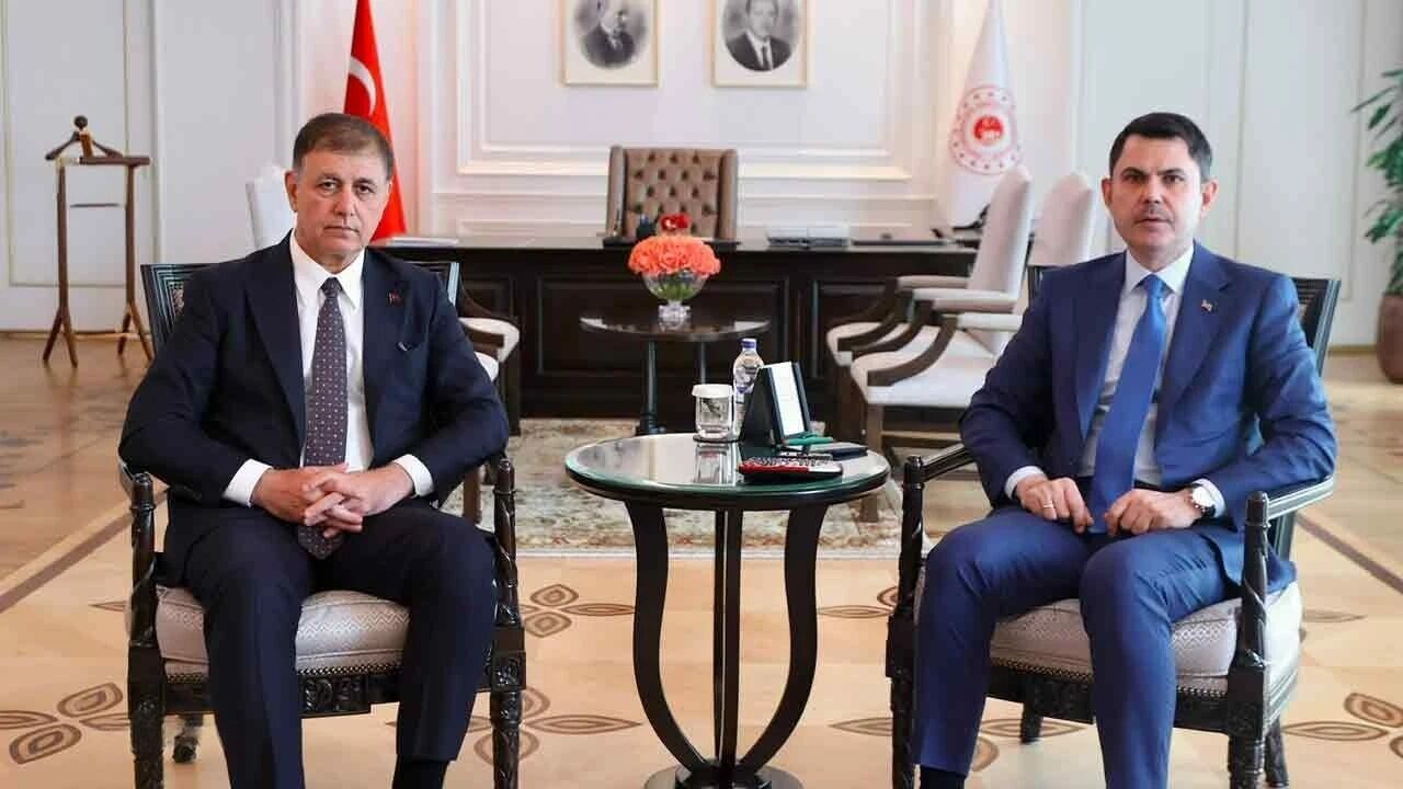 Fatih Altaylı'nın "AK Parti'ye geçecek" iddialarına Başkan Tugay'dan yanıt!