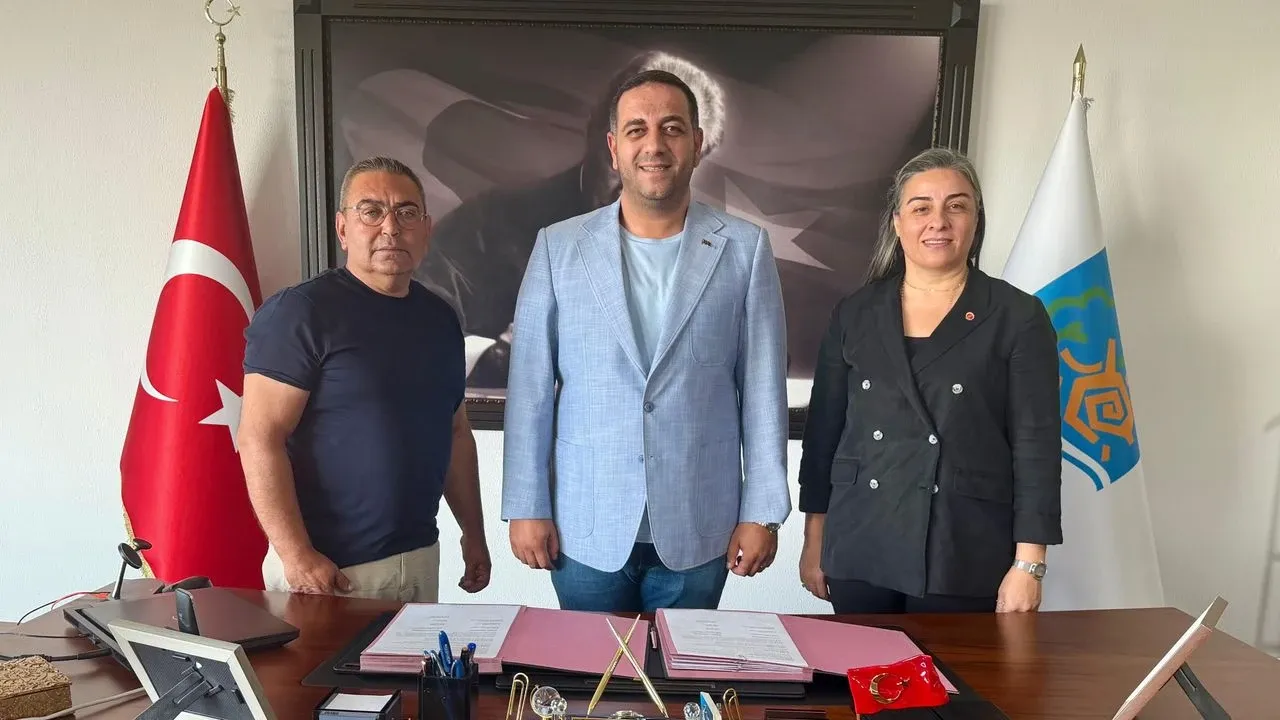 Narlıdere'de TİS süreci tamam: Emekçiler kazandı, imzalar atıldı!