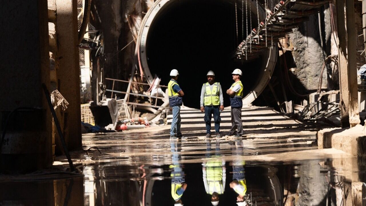 Buca Metrosu çalışmaları hız kesmiyor, tünellerin büyük bölümü tamamlandı