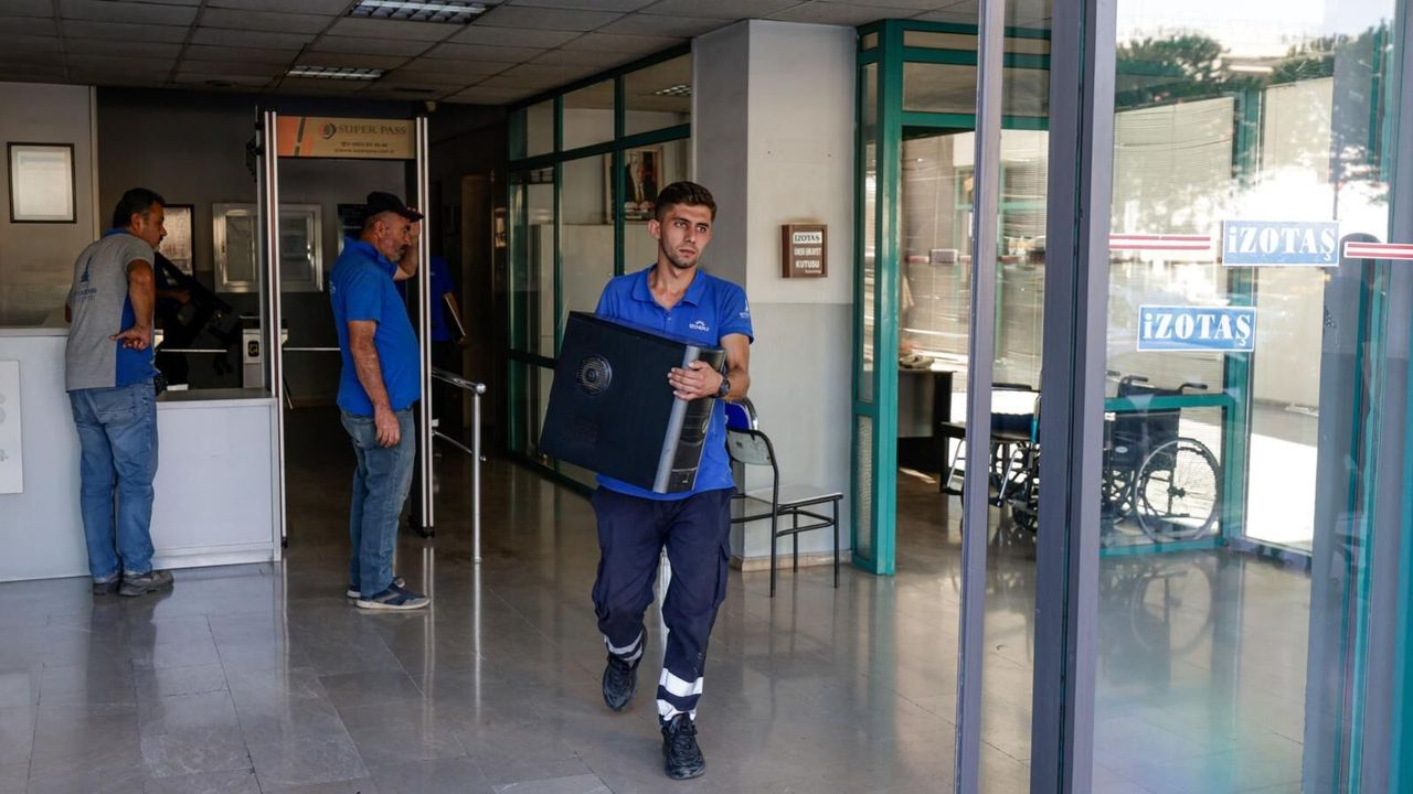 İzmir Otogarı’nda kamu alacakları tahsil ediliyor