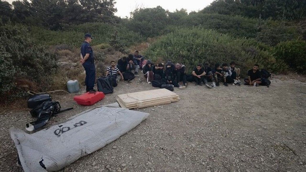 Çeşme Çatal Azmak’ta 16 düzensiz göçmen ortak operasyonla yakalandı
