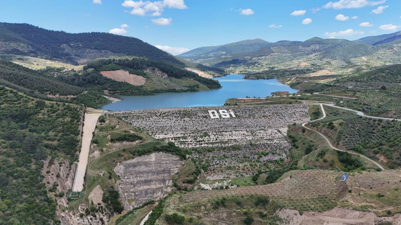 Ödemiş’te Aktaş Barajı bereketi: Üreticiye 264 milyon liralık katkı