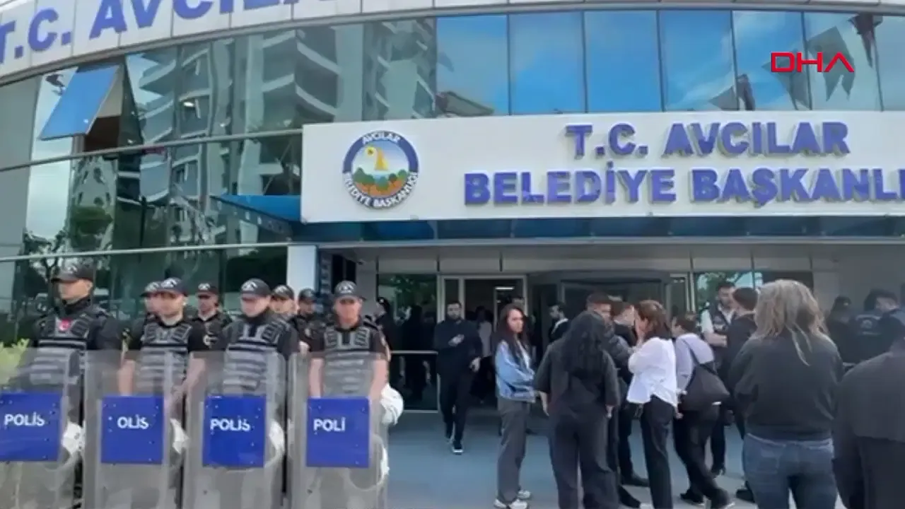 Avcılar Belediyesi'ne ihale operasyonu: 13 şüpheli gözaltında