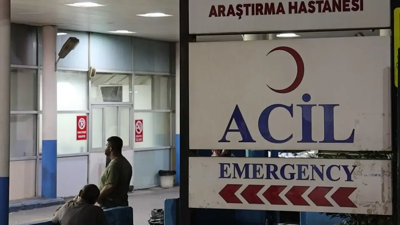 İzmir’de motosiklet kazası: 18 yaşındaki genç yaşamını yitirdi