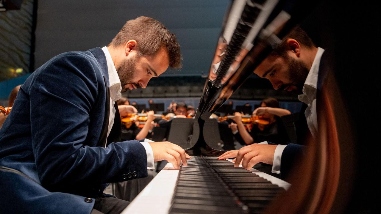 Gümüşlük Festivali 2 piyanisti ağırlayacak: Vasco Dantas 3 Ağustos’ta, Charles Owen 6 Ağustos’ta taş ocağında