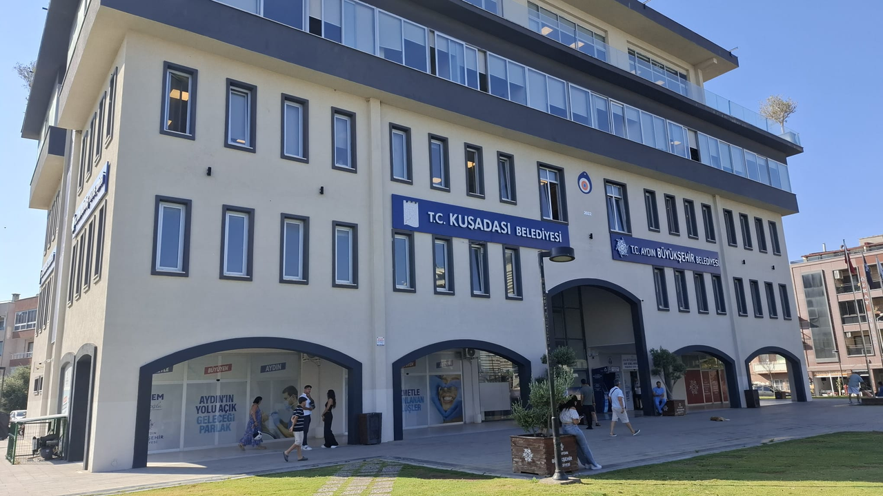 Kuşadası Belediyesi'ne Rüşvet ve Yolsuzluk Operasyonu Düzenlendi