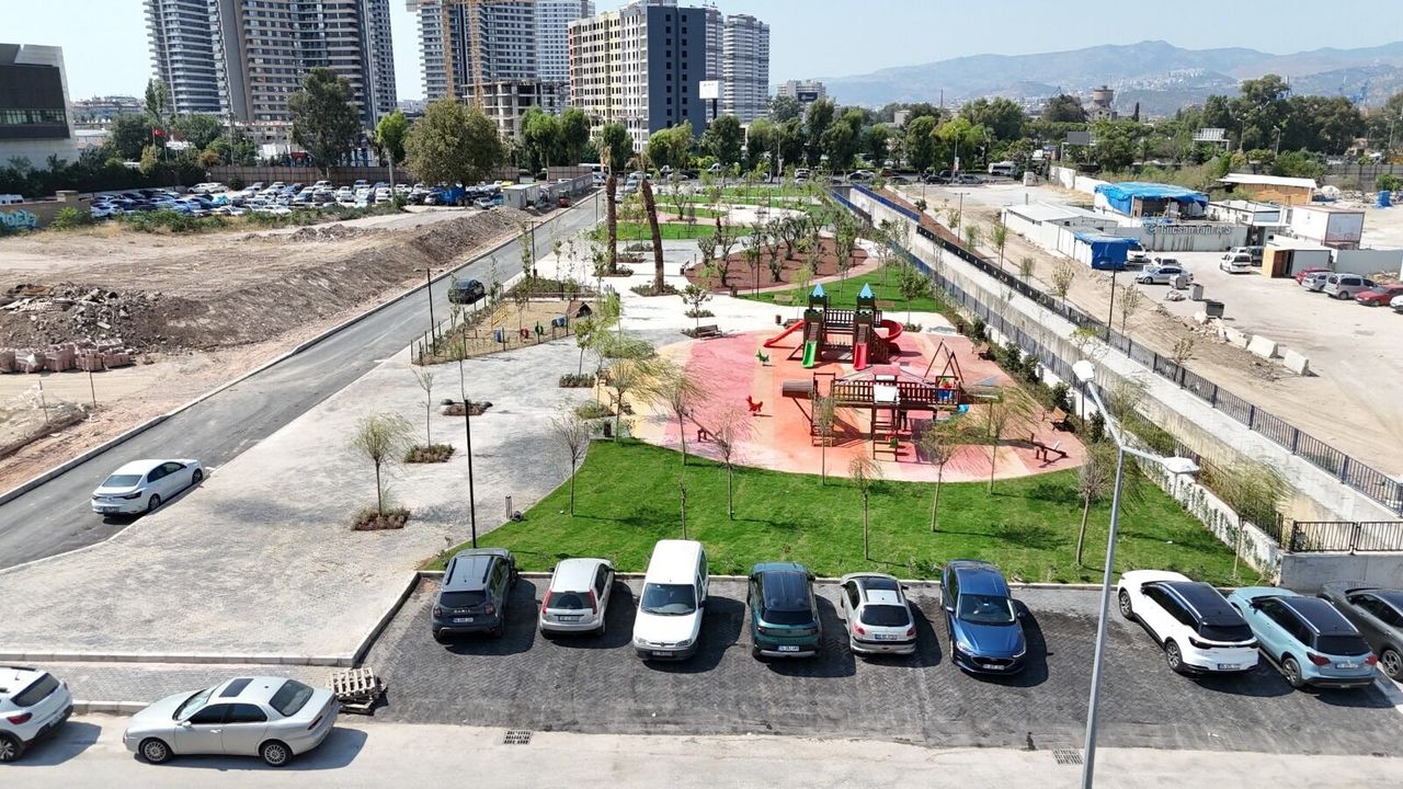 Konak’a yeni nefes alanı: 6 bin metrekarelik park hizmete açılıyor