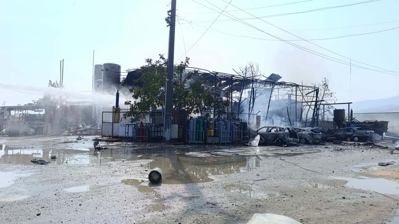 Manisa'da Tüp Dolum Tesisinde Patlama: 2 Yaralı