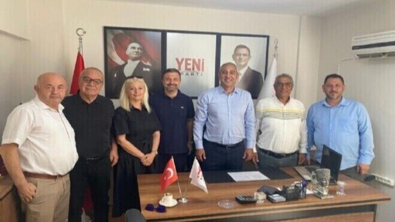 İzmir'de Menderes'te CHP-YENİ Parti gerilimi, Karşıyaka'da parti間 buluşması