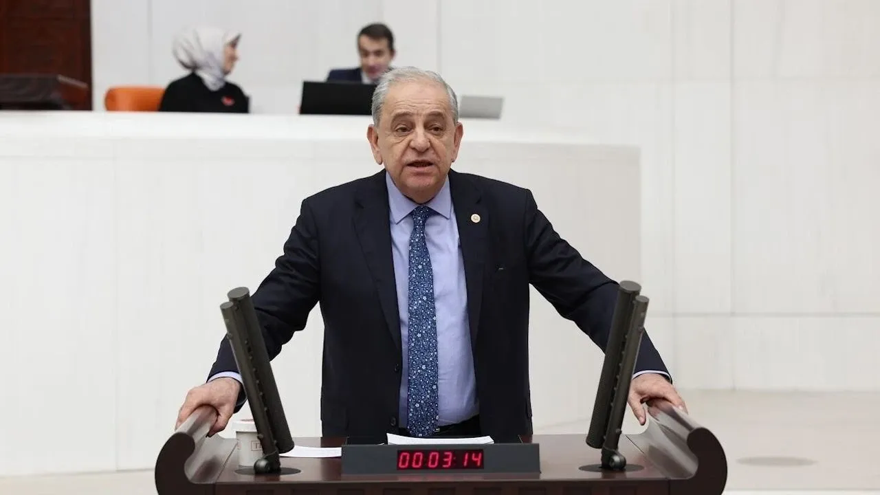 Nalbantoğlu İzmir’i örnek gösterdi: Yapay zeka algoritması sadakati ölçememiş