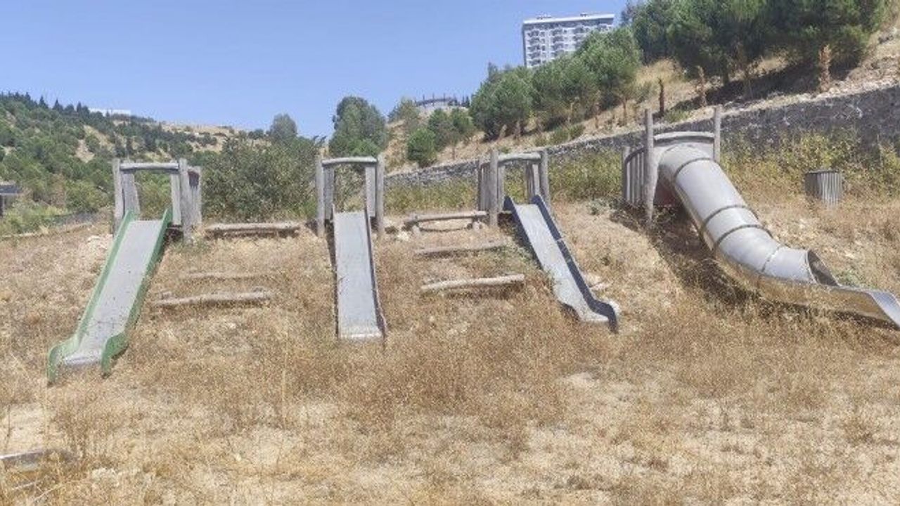 İzmir'de Portakal Vadisi'ne ilişkin Belediye Başkanı'na eleştiri