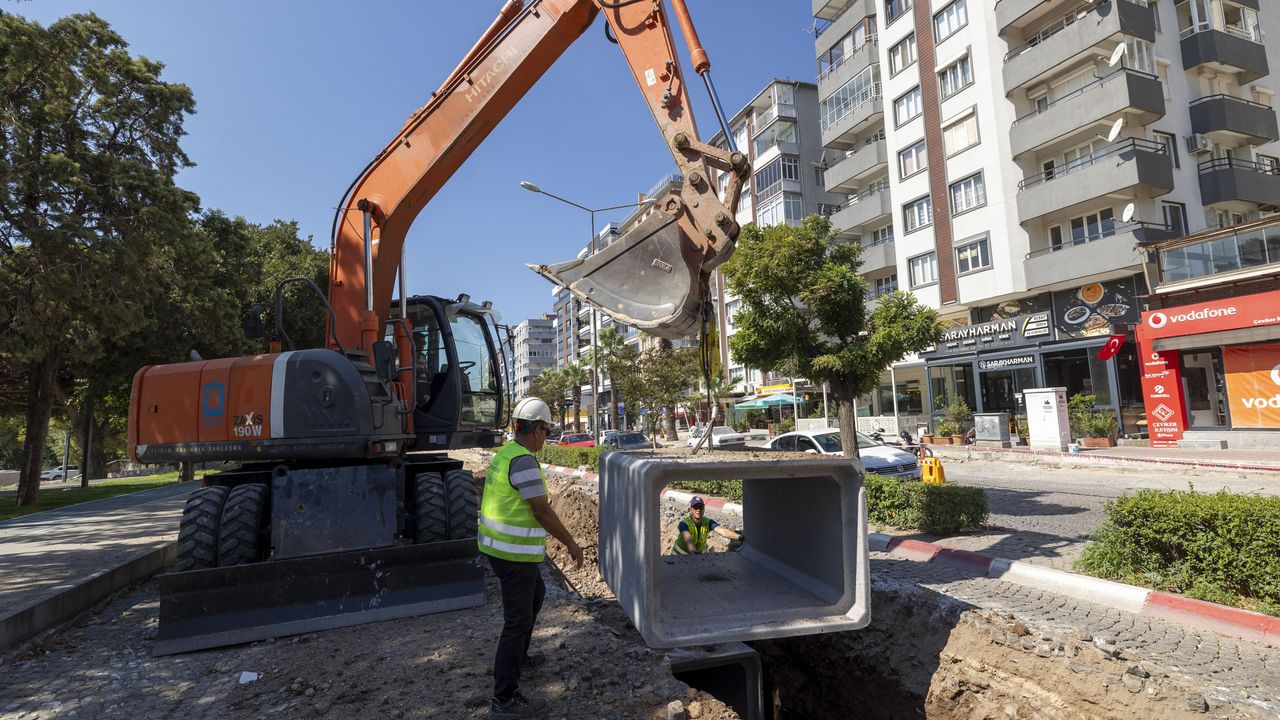 Bergama’ya yeni yağmur suyu hattı: 15 günde tamamlanacak