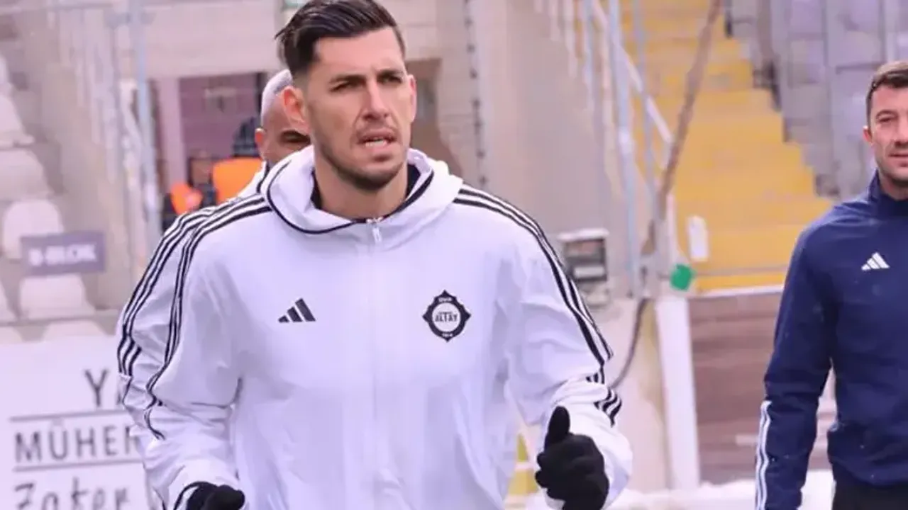 Altay’da kaptanlar bıraktı, gözler yeni sezona çevrildi!