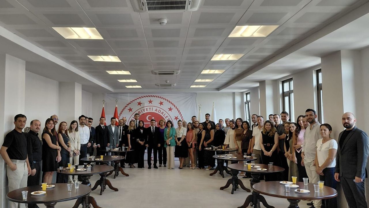 Kemalpaşa’da yeni adli yıl törenle başladı: Başsavcı Bilen’den mesaj