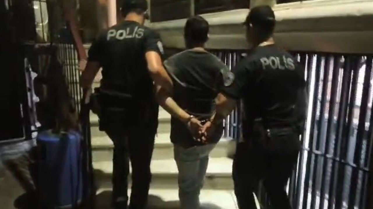 İzmir'de 19 yıl hapis cezası olan fugitive Yunus takımıyla yakalandı