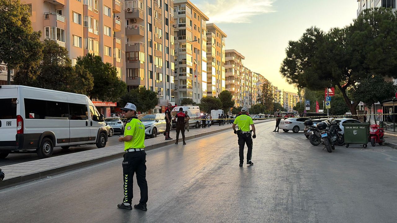 İzmir'de bankadaki rehine krizinde 5 çalışan kurtarıldı, şüpheli gözaltında