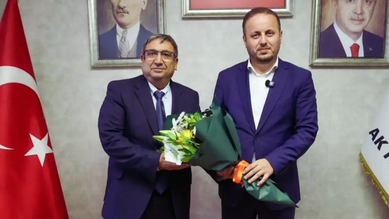 Buca Başkan Vekili Benzer, AK Parti’ye nezaket ziyarete gitti