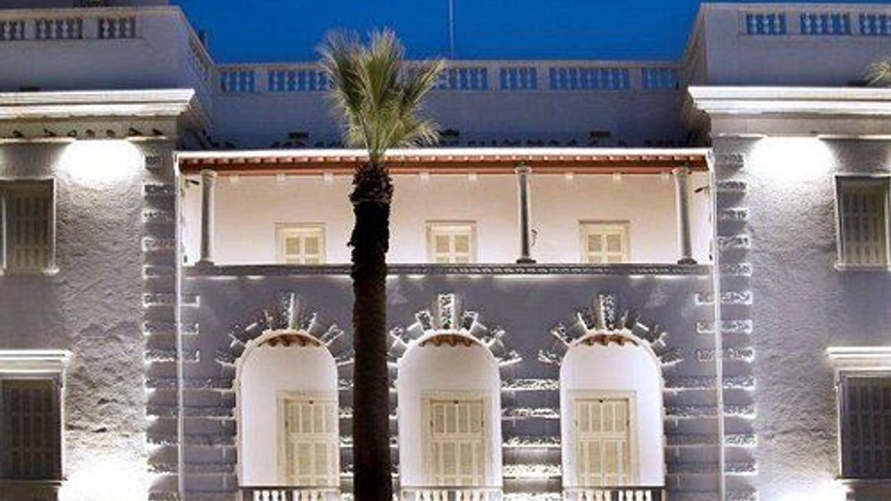 İzmir Bayraklı Arkeoloji Müzesi tarihi izleri sergiliyor