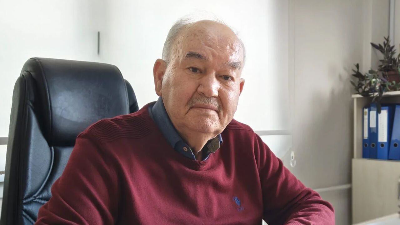 Eski İzmir Büyükşehir Belediye Başkanı Burhan Özfatura yoğun bakıma alındı