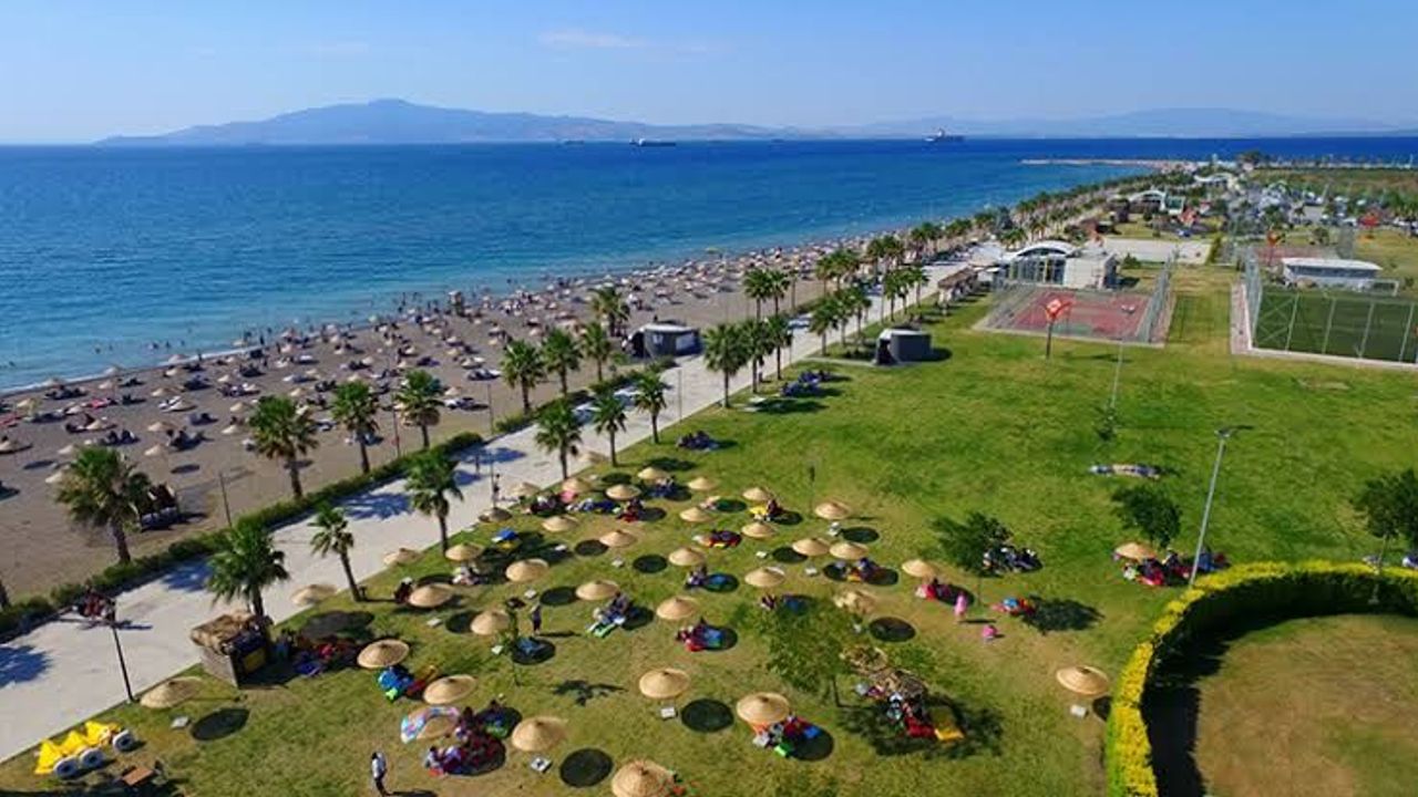 Aliağa Kamp Yerleri: Doğa ve Sakil Koylarda Kamp Yapma Rehberi