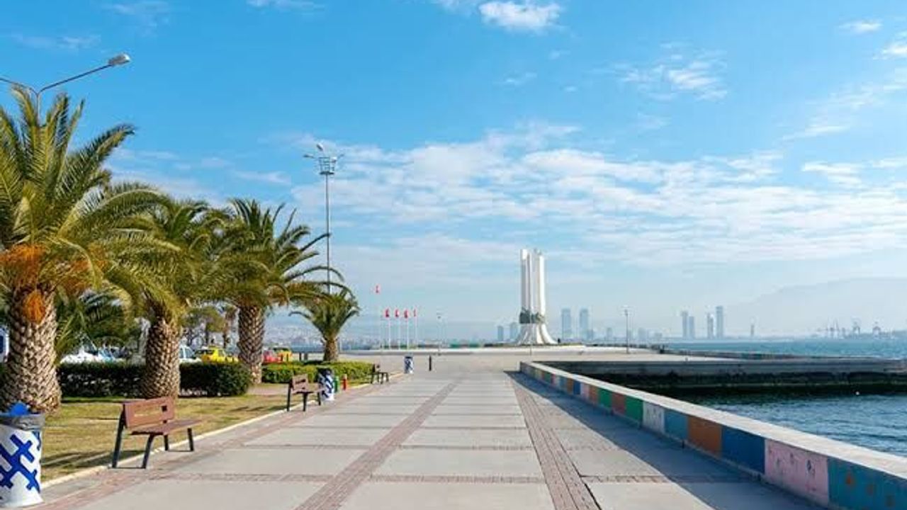 İzmir Karşıyaka Müzeleri: Karşıyaka’da Gezilecek Müzeler ve Kültür Durakları