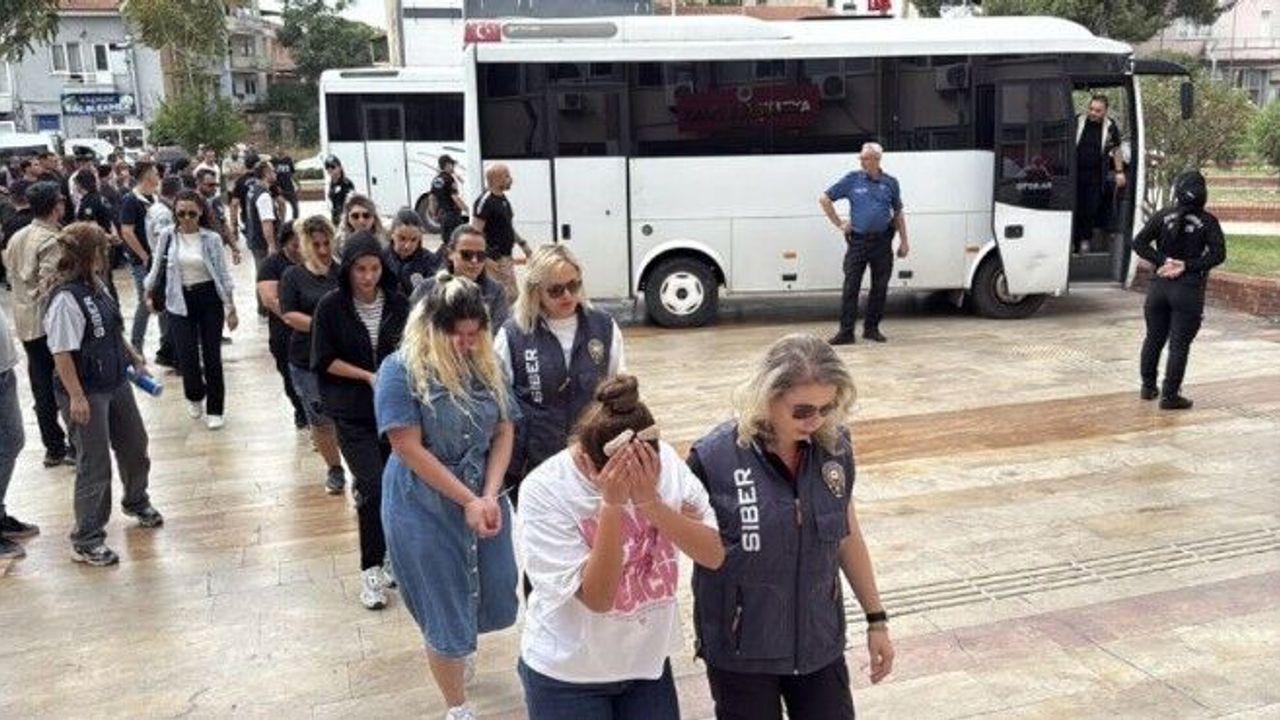İzmir dahil 6 ilde yasa dışı bahis operasyonu: 11 milyar liralık para trafiği