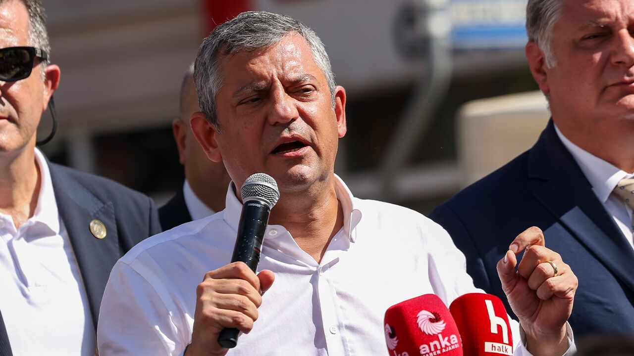 Özgür Özel, okul güvenliğiyle ilgili kamu sorumluluğunu vurguladı