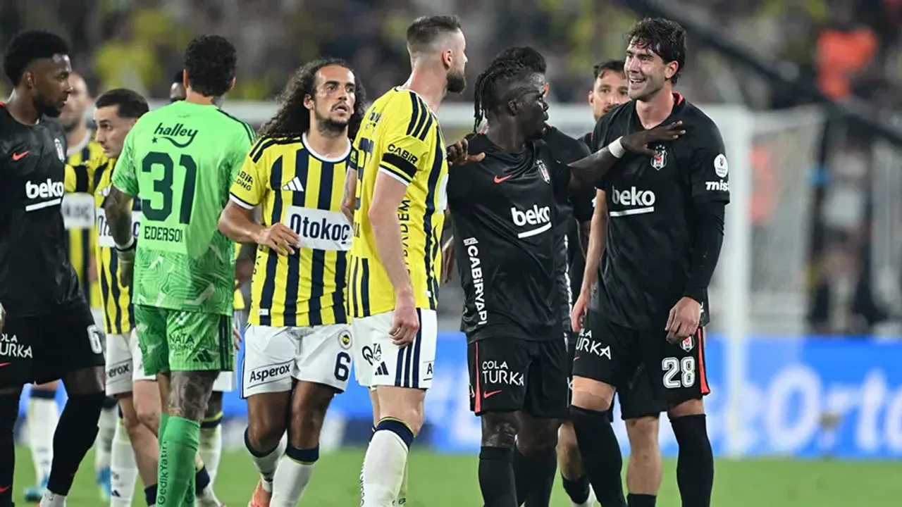 TFF: Dusan Vlahovic 1 mérkőzésen kihúzott, PFDK vizsgálja a esetet