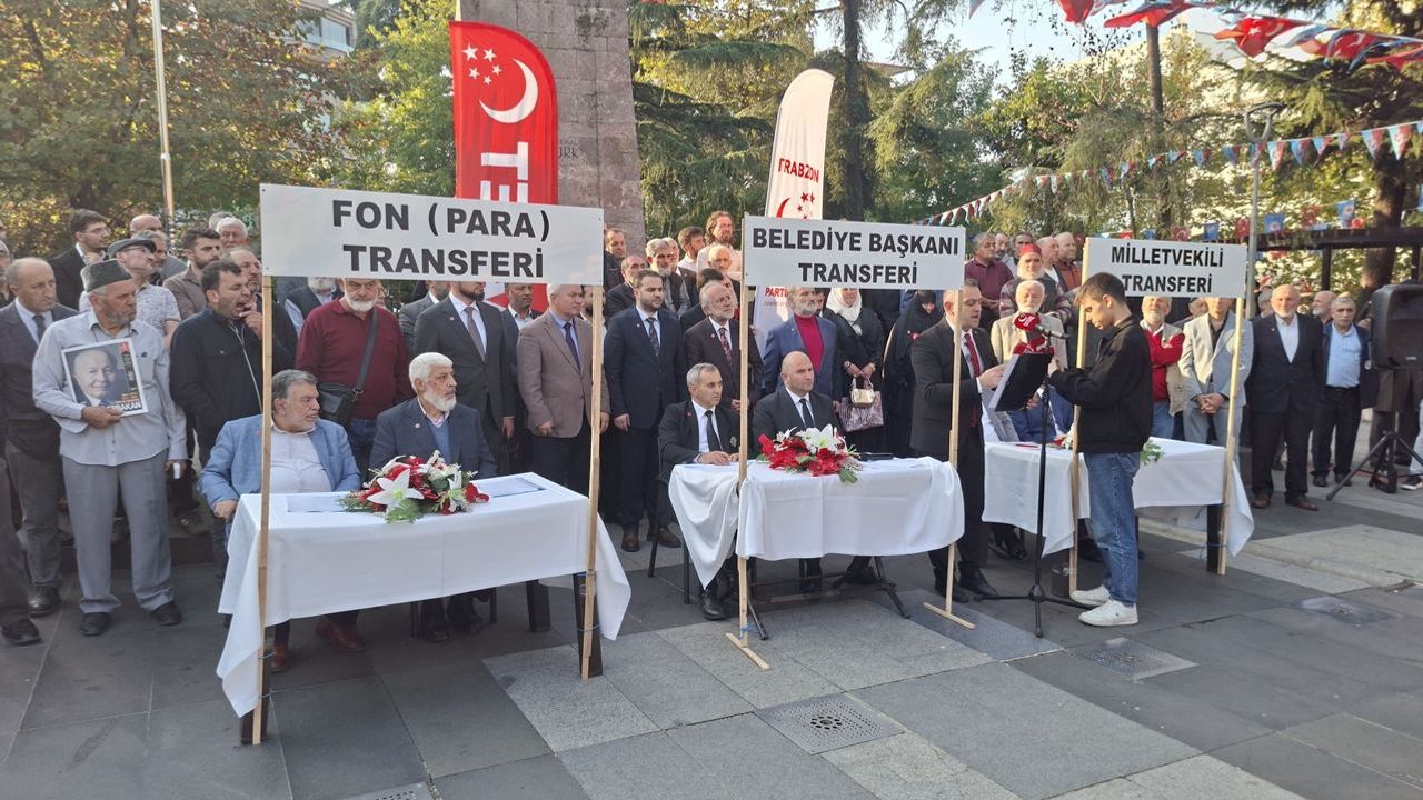 Trabzon'da Saadet Partisinden siyasi transferlere tepki: “Oy emanettir, siz emanete ihanet ettiniz”
